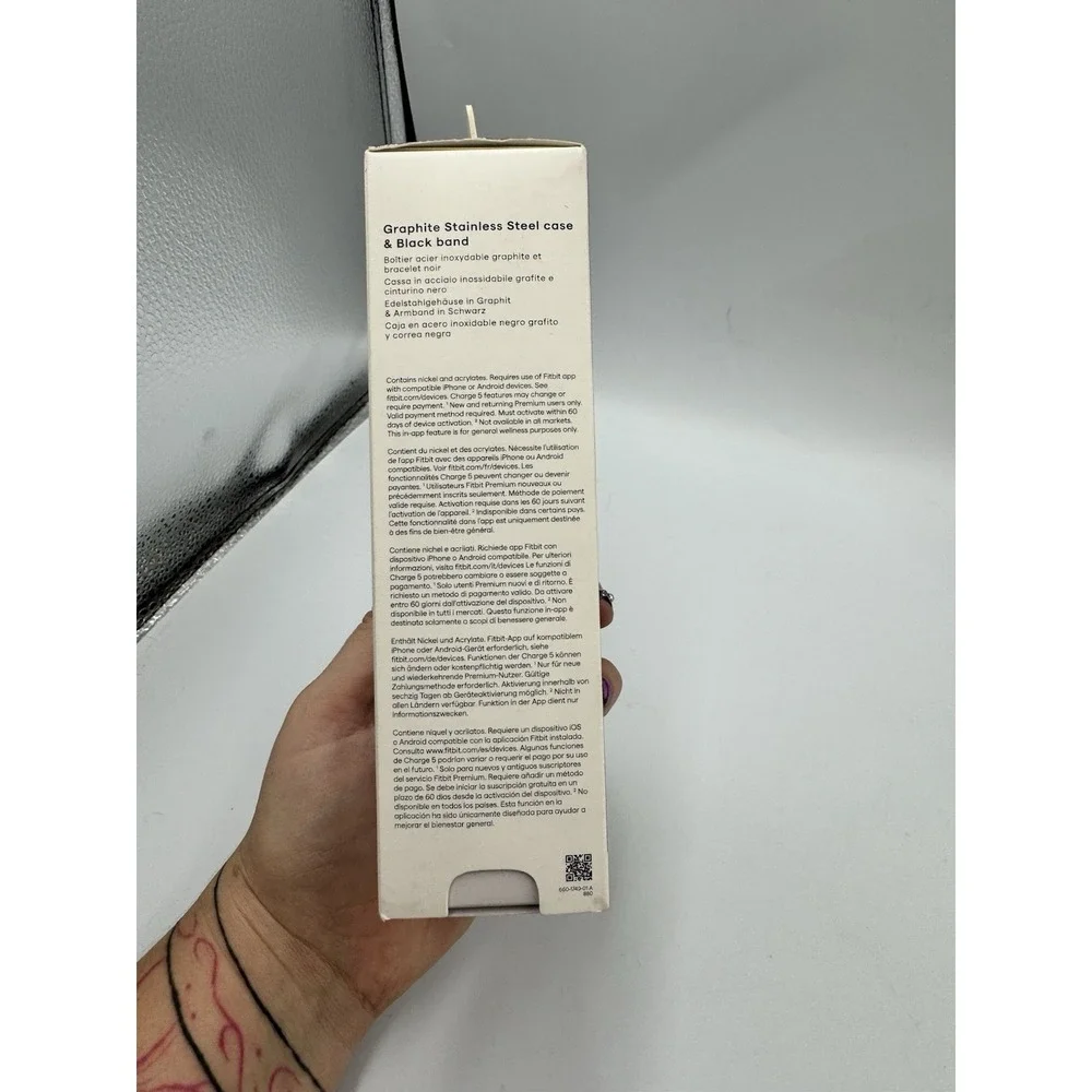 Fitbit Charge 5 ONLY BOX, INSTRUCTIONS, & Extra BAND